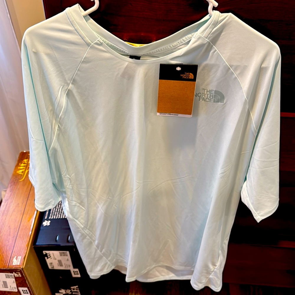 North Face Performance T Shirt
